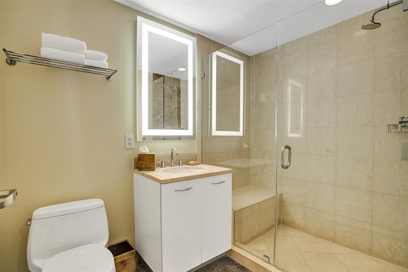 Image 11 of 40 For 505 Ft Lauderdale Bch Blvd  226