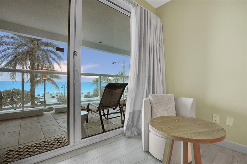 Image 18 of 40 For 505 Ft Lauderdale Bch Blvd  226