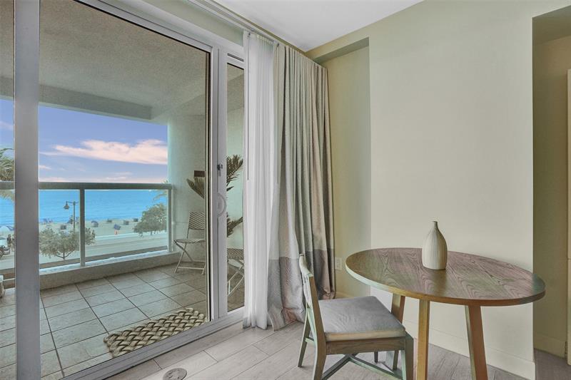 Image 37 of 40 For 505 Ft Lauderdale Bch Blvd  226