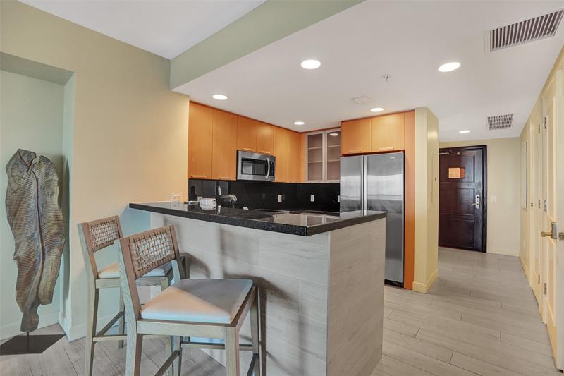 Image 38 of 40 For 505 Ft Lauderdale Bch Blvd  226