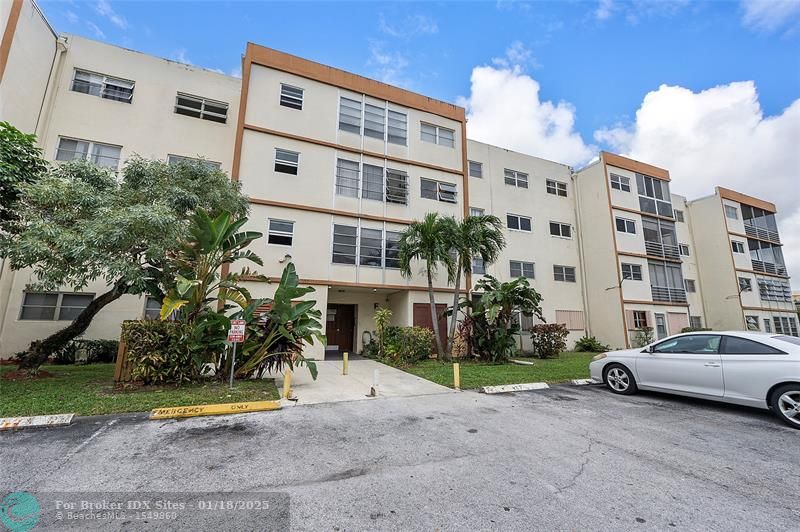 Details for 4042 19th St  409, Fort Lauderdale, FL 33313