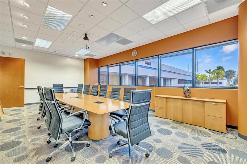 Image 12 of 46 For 3363 Commercial Blvd.  202a, 201a