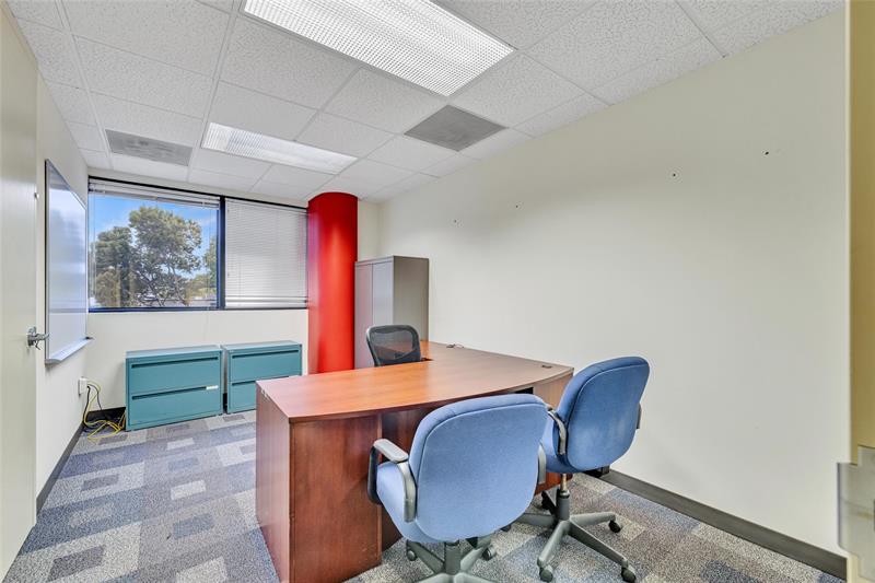 Image 16 of 46 For 3363 Commercial Blvd.  202a, 201a