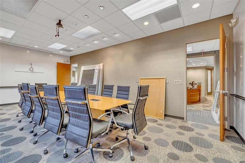 Image 11 of 45 For 3363 Commercial Boulevard  202a