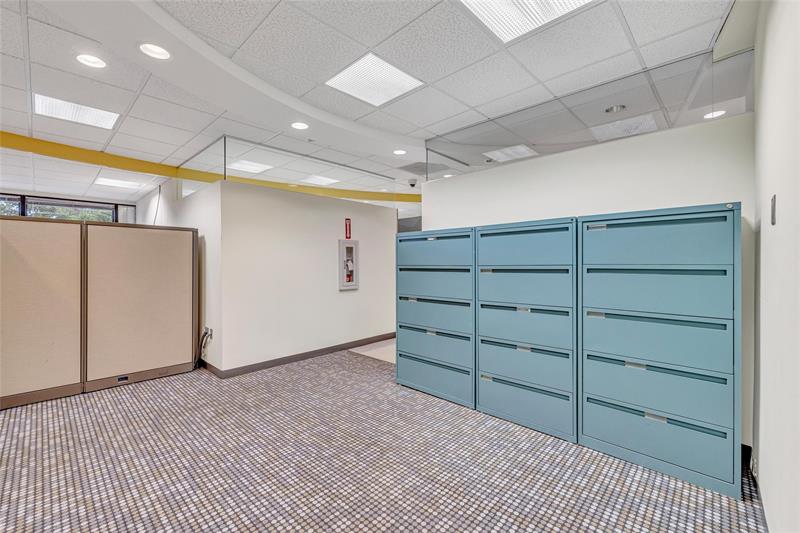 Image 27 of 45 For 3363 Commercial Boulevard  202a