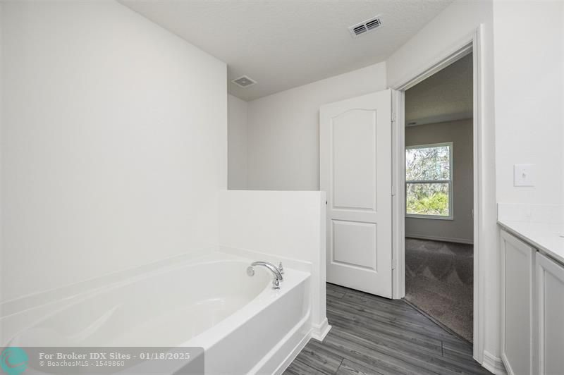 Image 15 of 19 For 8176 105th Ct