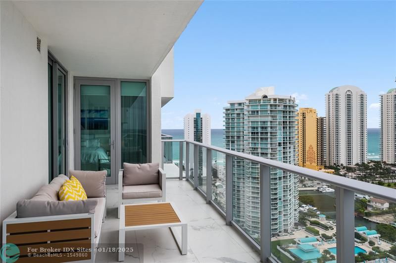 Image 29 of 35 For 300 Sunny Isles Blvd  2408