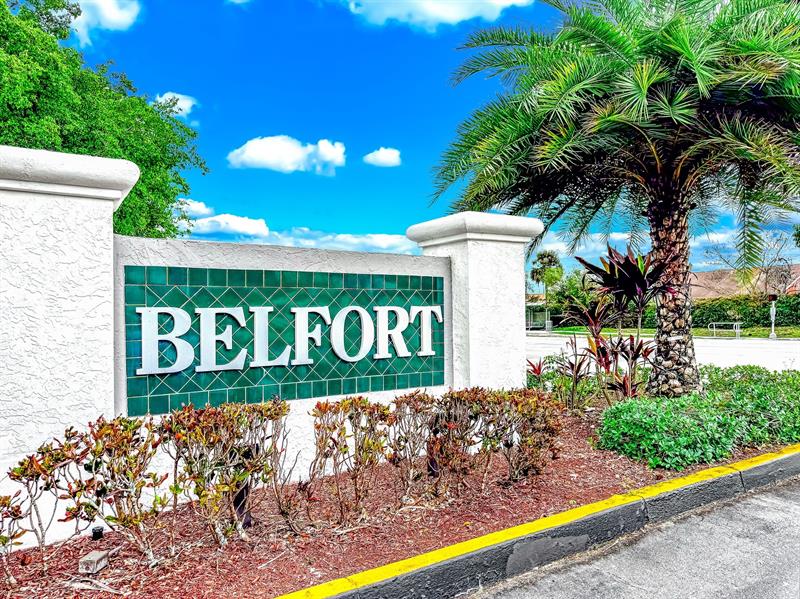 Image 3 of 30 For 9933 Belfort Cir  201