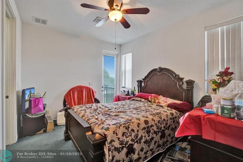 Image 13 of 41 For 12312 Royal Palm Blvd  6