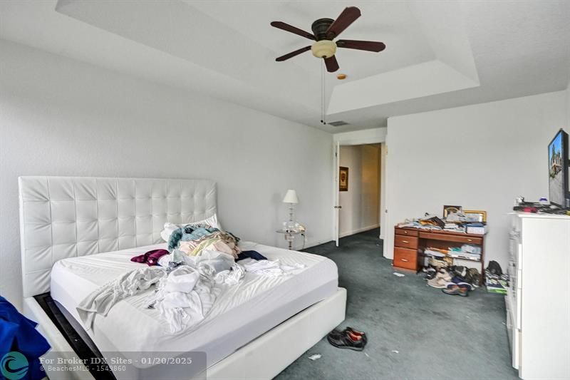 Image 22 of 41 For 12312 Royal Palm Blvd  6