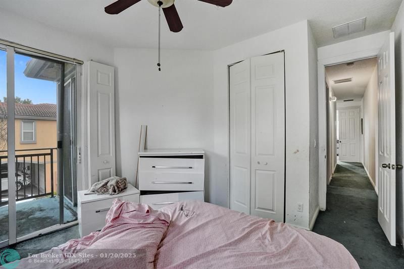 Image 31 of 41 For 12312 Royal Palm Blvd  6