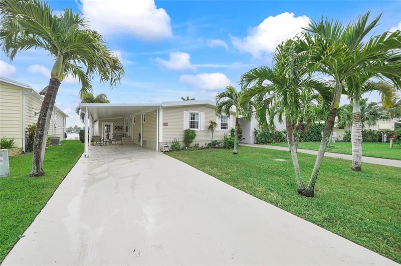 Details for 5450 Lagoon Dr, Fort Lauderdale, FL 33312