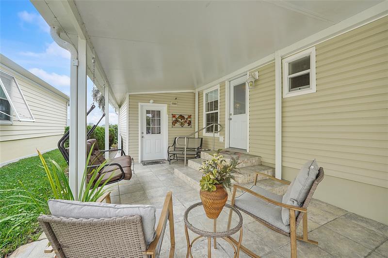 Image 20 of 36 For 5450 Lagoon Dr