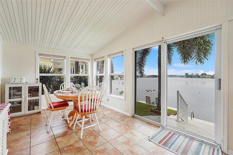 Image 3 of 36 For 5450 Lagoon Dr