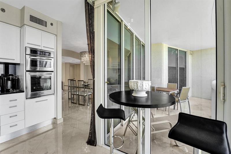 Image 15 of 52 For 18911 Collins Ave  2706