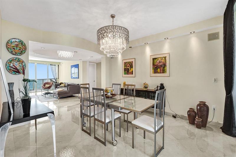 Image 24 of 52 For 18911 Collins Ave  2706