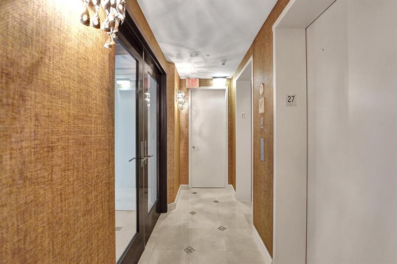 Image 43 of 52 For 18911 Collins Ave  2706