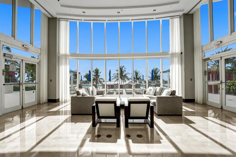 Image 45 of 52 For 18911 Collins Ave  2706