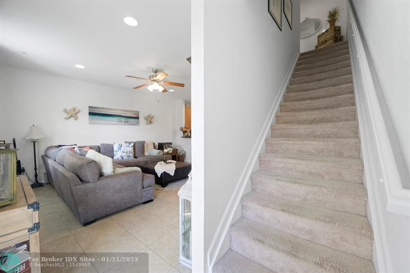 Image 17 of 37 For 3925 Sleepy Orange Ln  3925