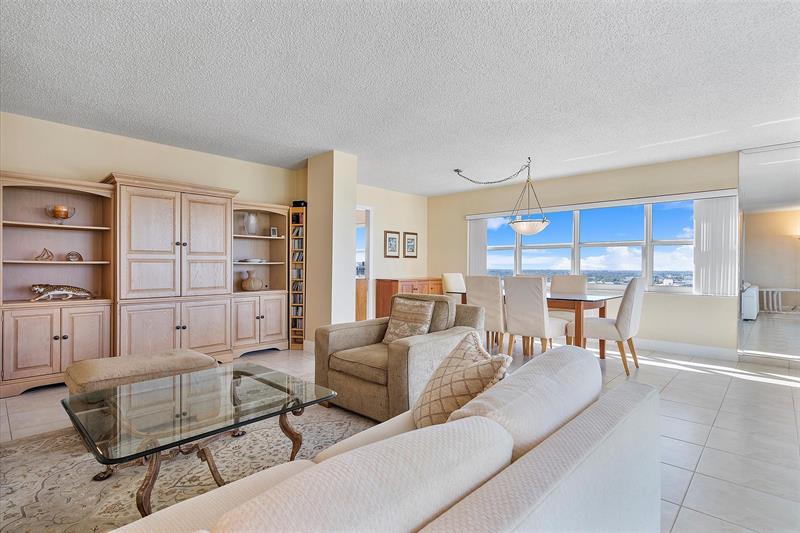 Image 5 of 43 For 3400 Galt Ocean Dr  1709s
