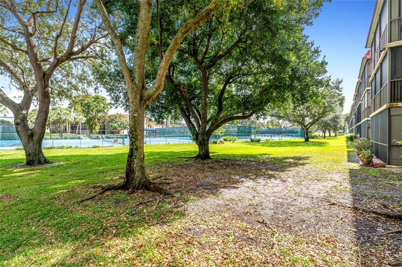Image 15 of 55 For 150 Hollybrook Ter  107
