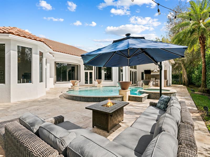 Image 21 of 65 For 12922 Grand Oaks Dr