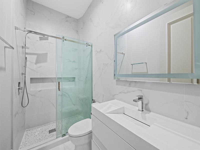 Image 44 of 65 For 12922 Grand Oaks Dr