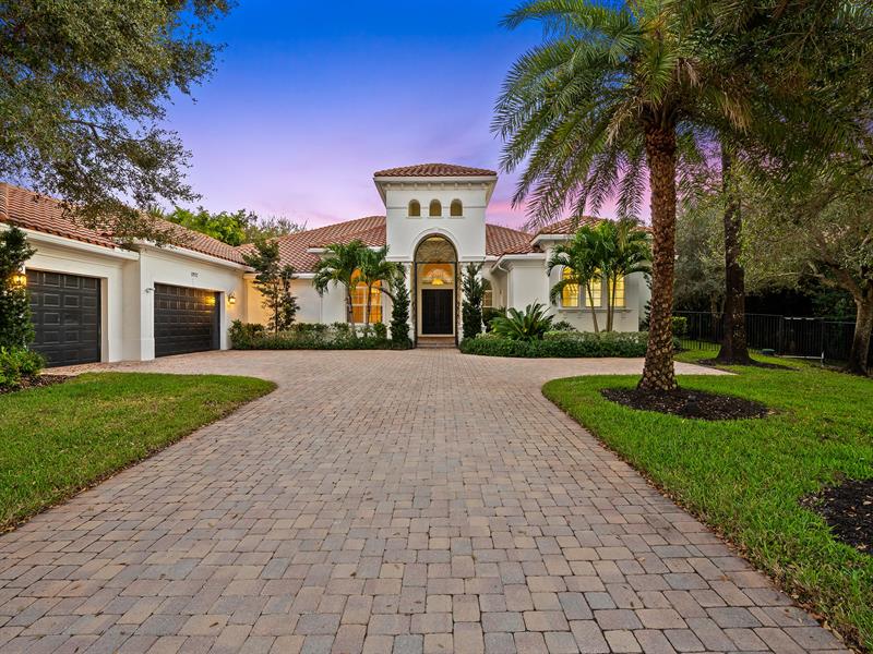 Image 57 of 65 For 12922 Grand Oaks Dr