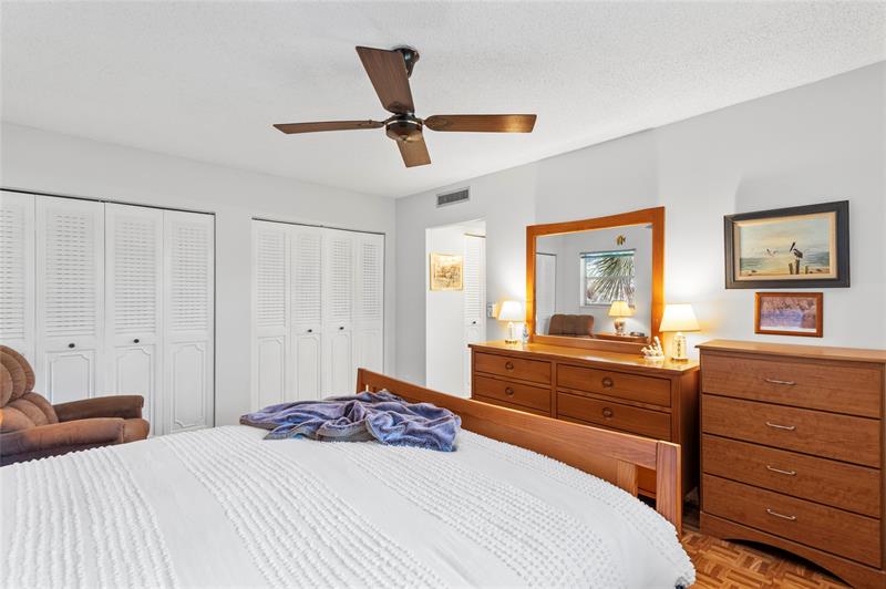 Image 16 of 29 For 3150 Holiday Springs Blvd  308