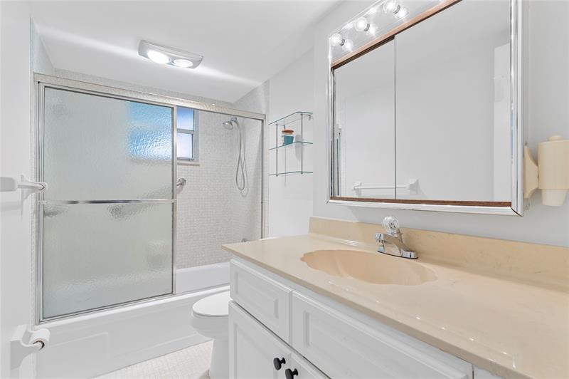 Image 22 of 29 For 3150 Holiday Springs Blvd  308
