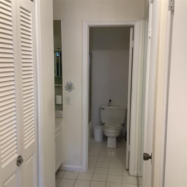 Image 13 of 23 For 6345 Bay Club Dr  1