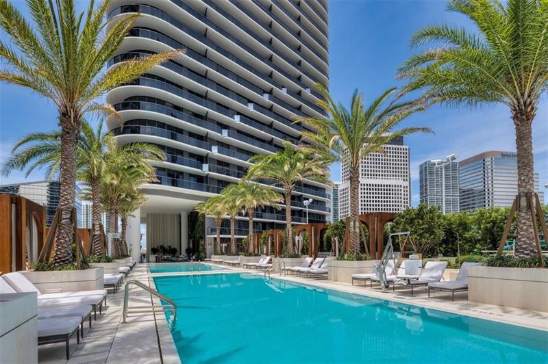 Image 37 of 45 For 801 Miami Ave  1508
