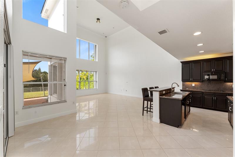 Image 11 of 67 For 5318 195th Terrace