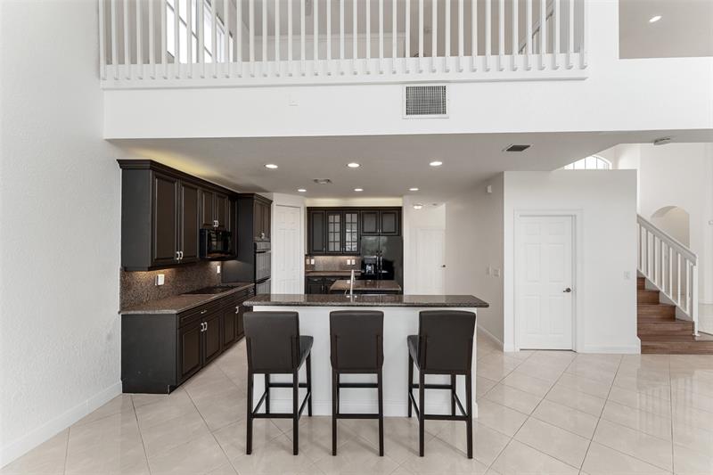 Image 15 of 67 For 5318 195th Terrace