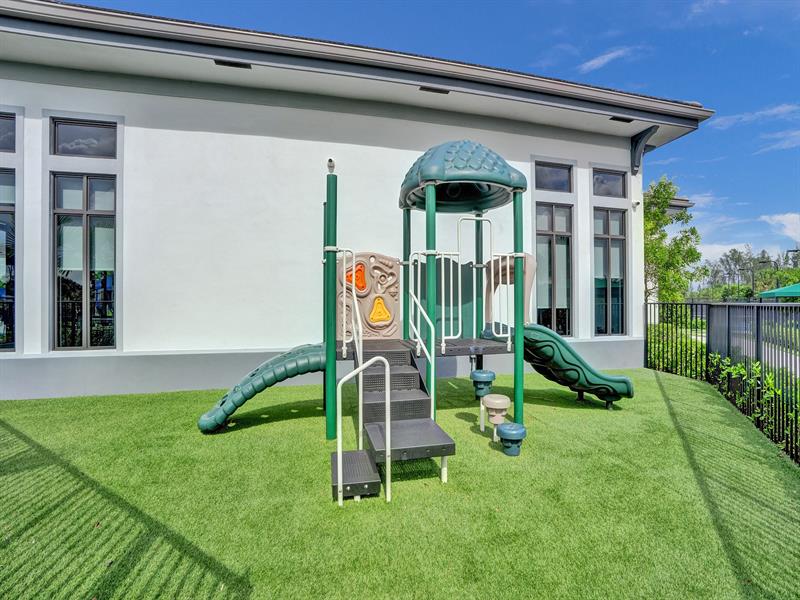 Image 39 of 39 For 8327 Blue Spring Dr  8327