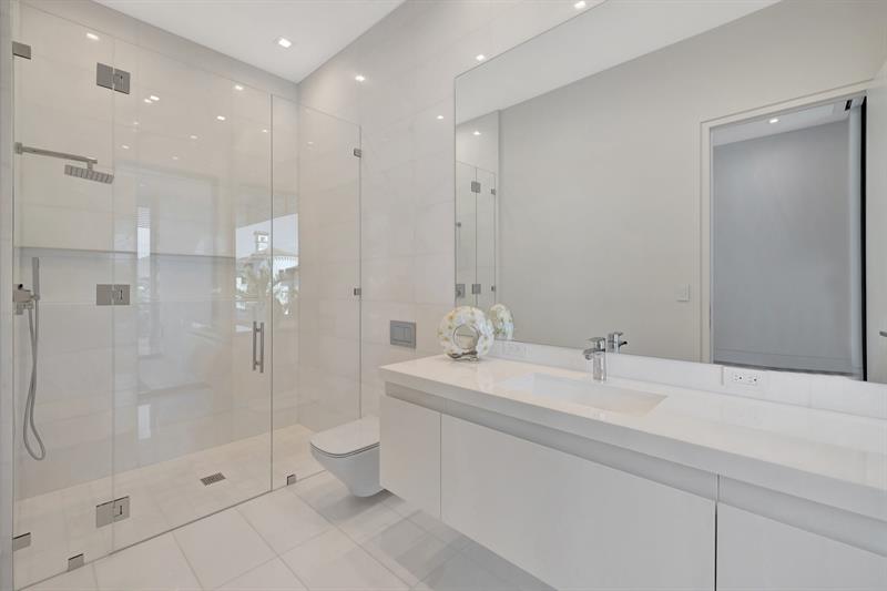 Image 60 of 100 For 2560 Del Lago Dr