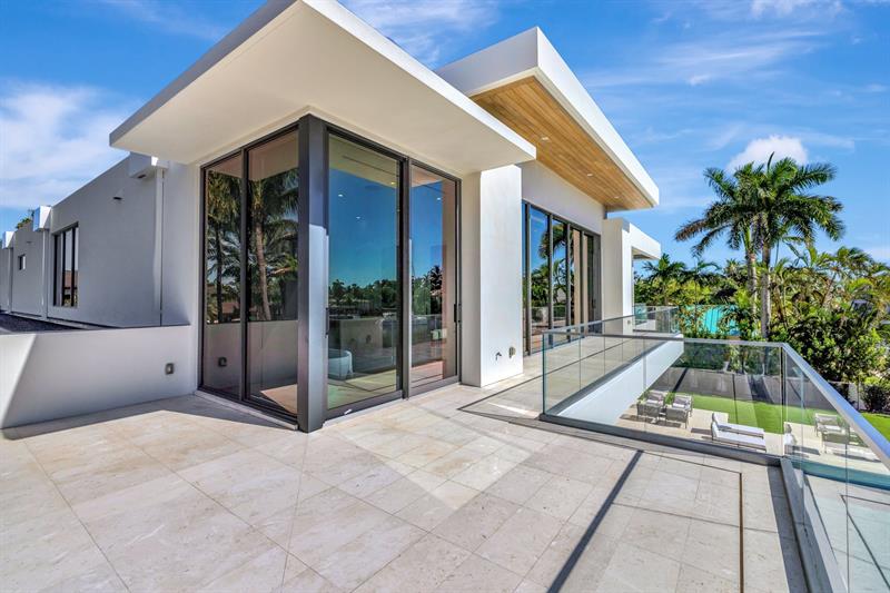 Image 91 of 100 For 2560 Del Lago Dr