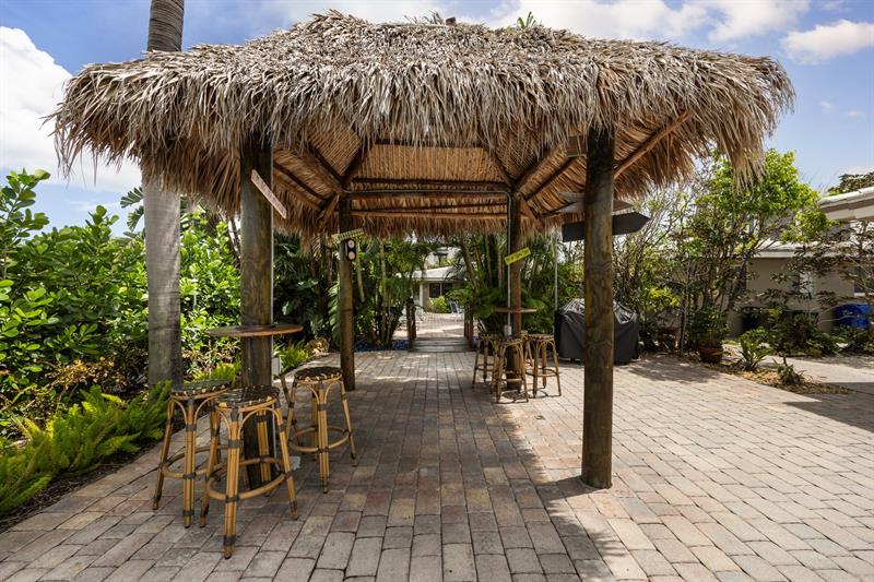 Image 11 of 37 For 2648 32nd St