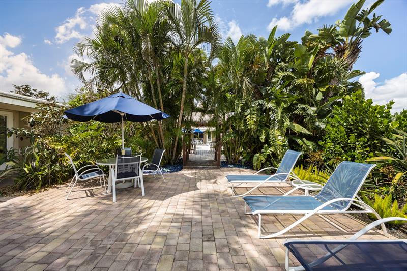 Image 5 of 37 For 2648 32nd St