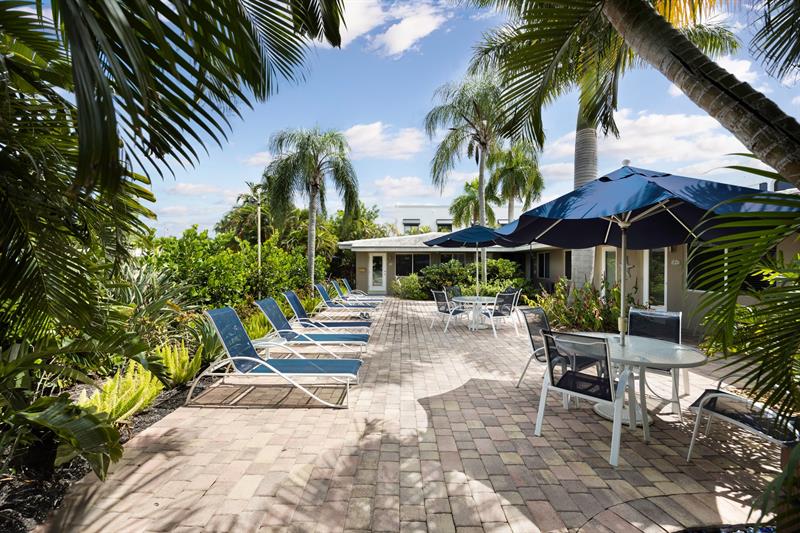 Image 7 of 37 For 2648 32nd St