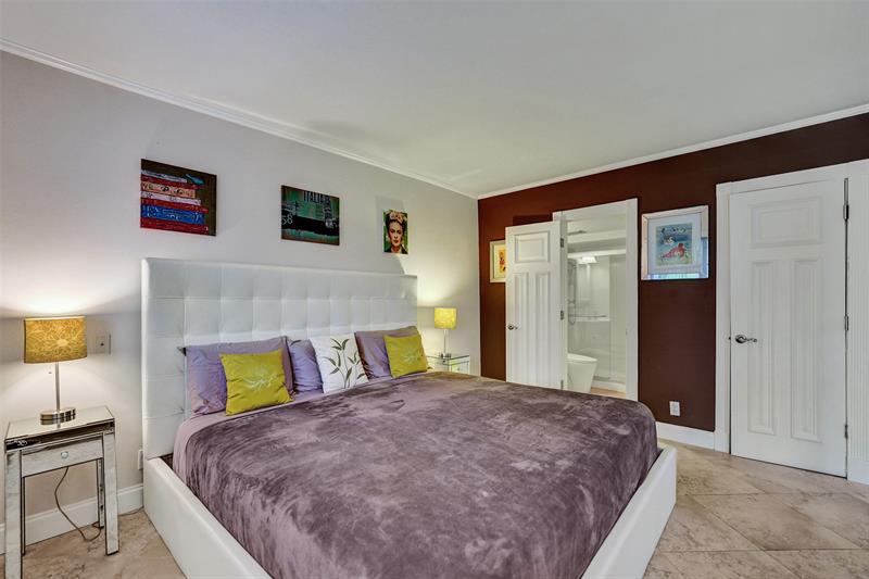 Image 16 of 35 For 1785 Andrews Sq  201