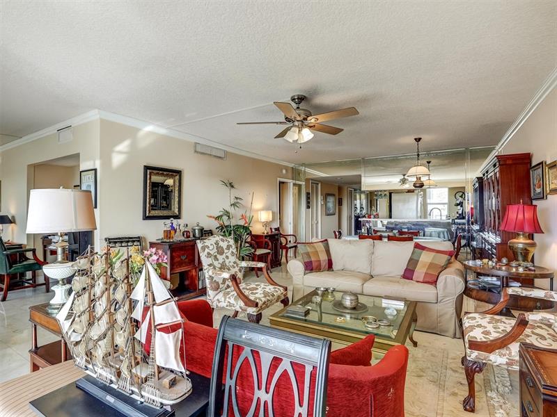 Image 18 of 59 For 3050 48th Ct  401