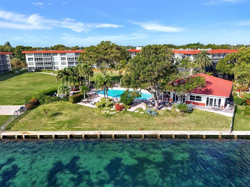 Image 50 of 59 For 3050 48th Ct  401