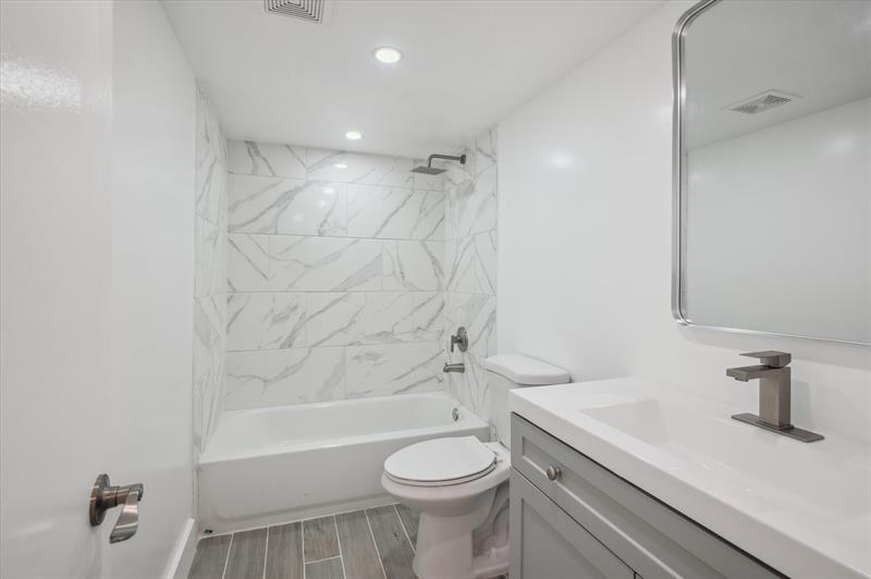 Image 13 of 13 For 141 3rd Ave  307