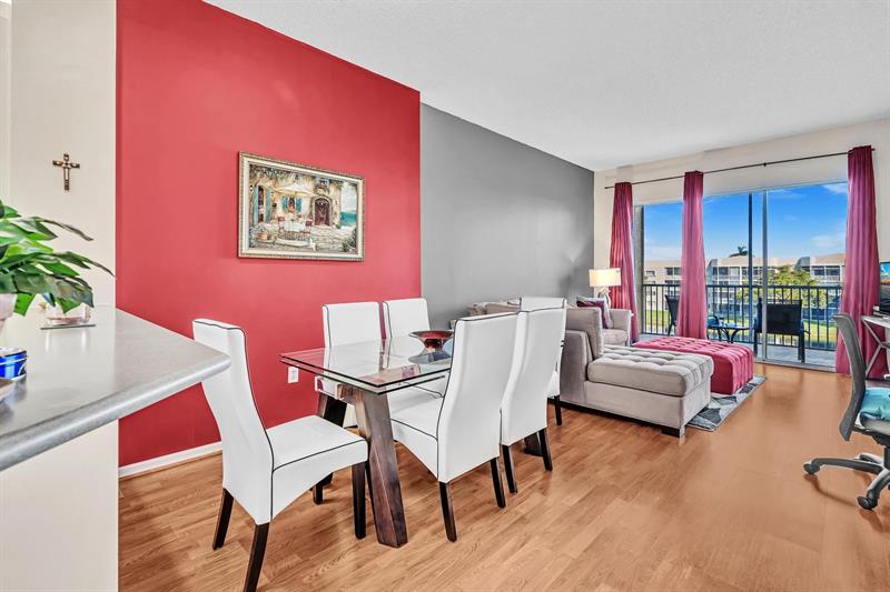Image 14 of 70 For 7802 Trent Dr  406