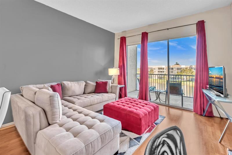 Image 17 of 70 For 7802 Trent Dr  406