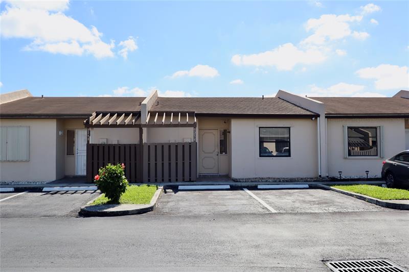 Details for 9254 18th St, Pembroke Pines, FL 33024