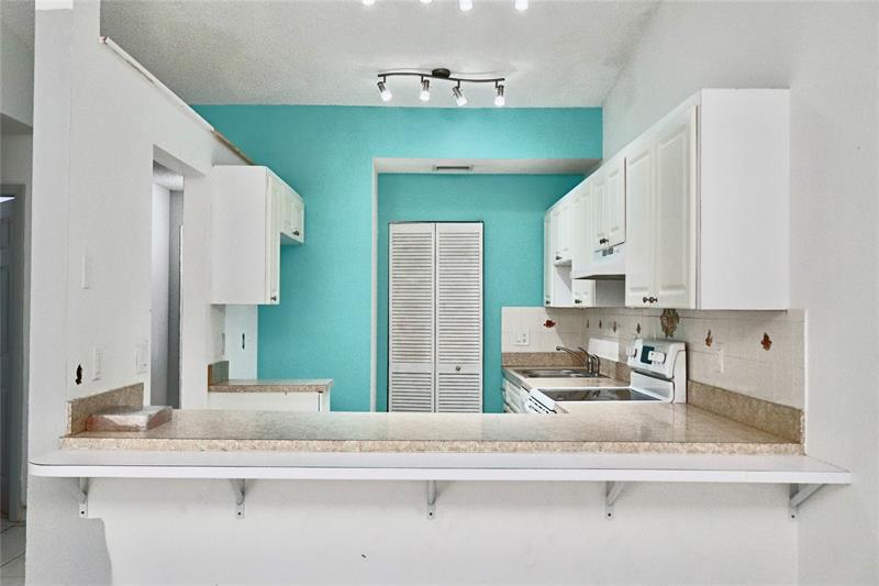 Image 5 of 19 For 9254 18th St