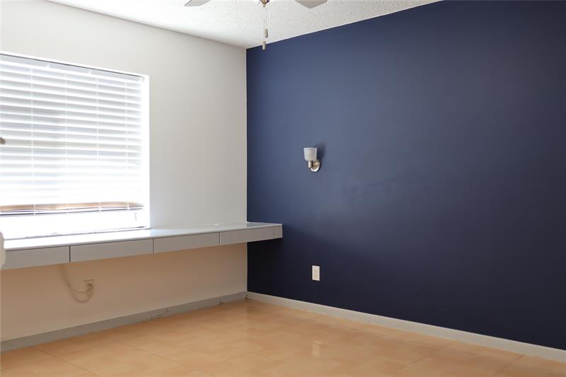 Image 9 of 19 For 9254 18th St
