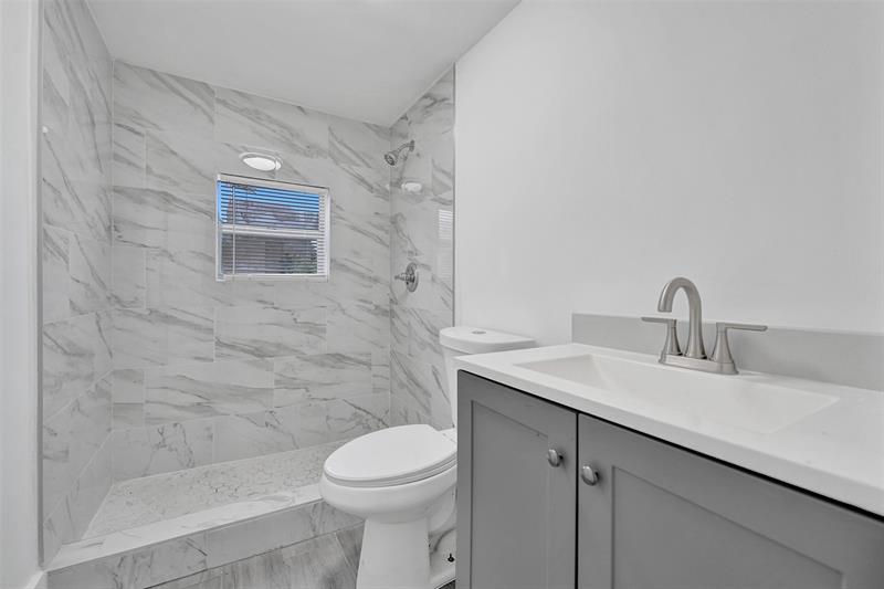 Image 12 of 16 For 5025 22nd St